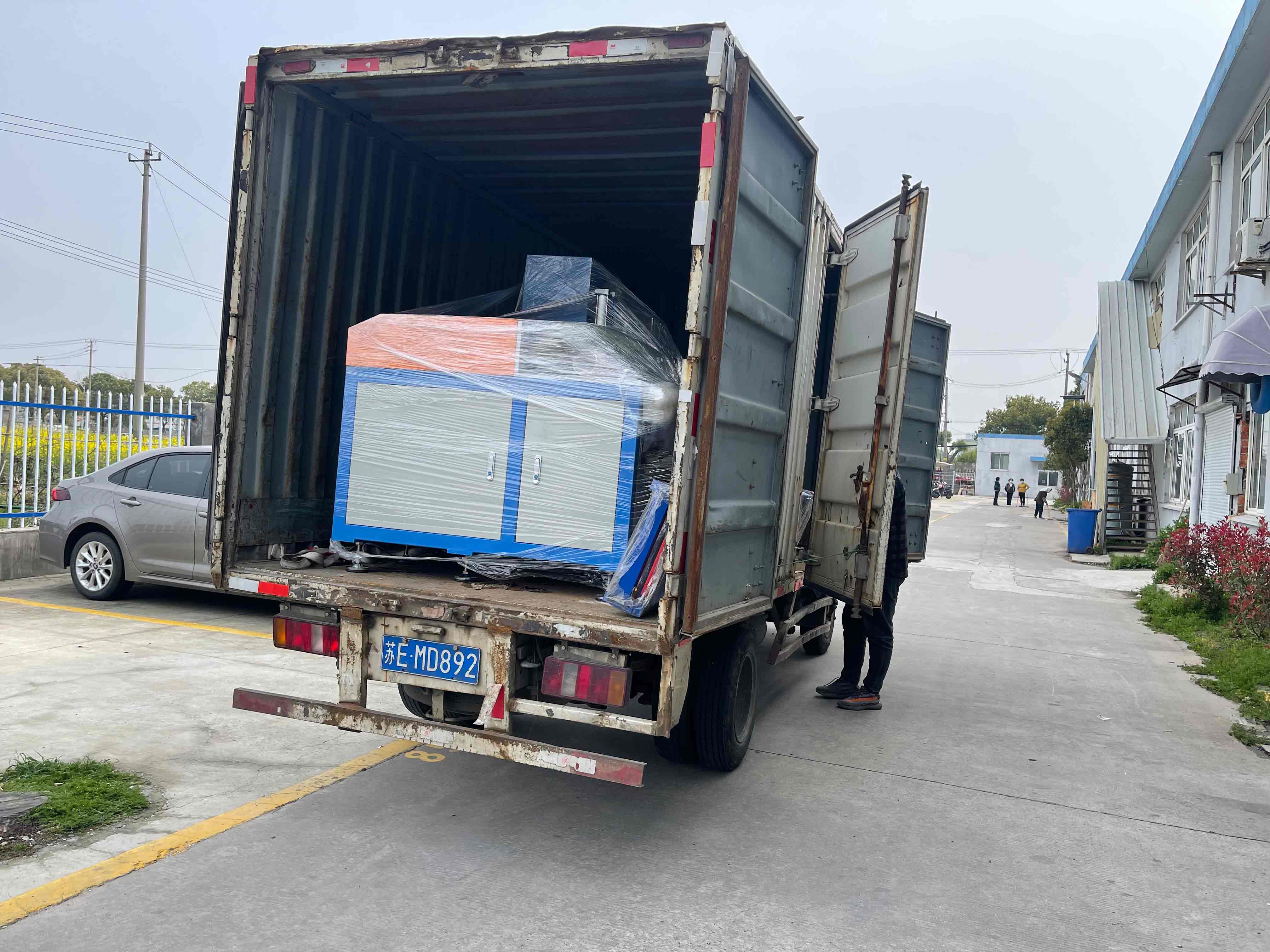【青島】全自動(dòng)切鋁機(jī)SDY-Q450已打包出庫，即將發(fā)往客戶現(xiàn)場(chǎng)